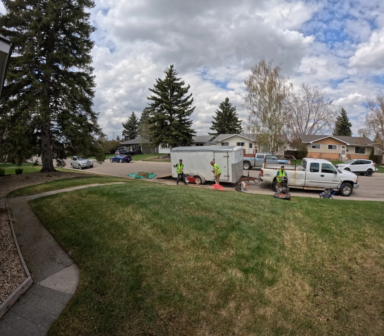 Somerset crew servicing a Calgary neighbourhood
